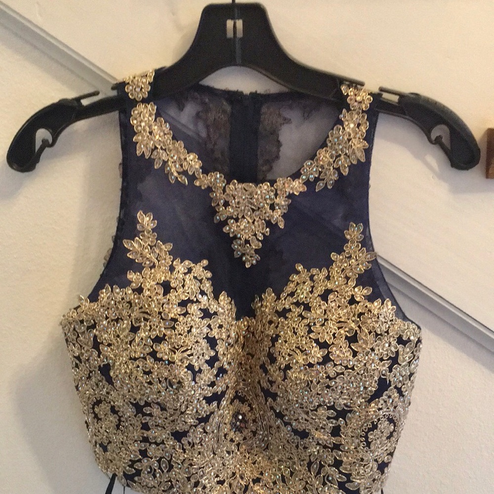 Chica  formal  crop top NWT retail $189.